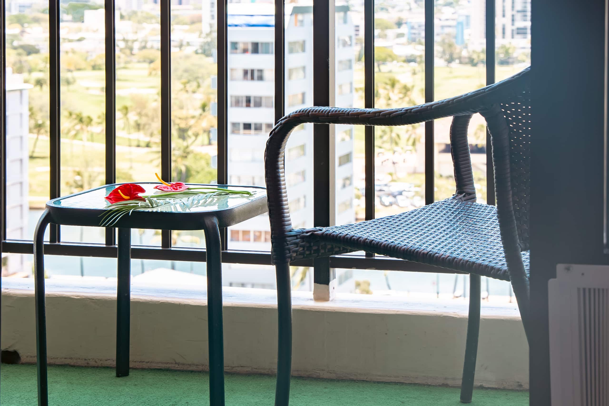 Condo in Honolulu · ★5.0 · 1 bedroom · 2 beds · 1 private bath - Image 46