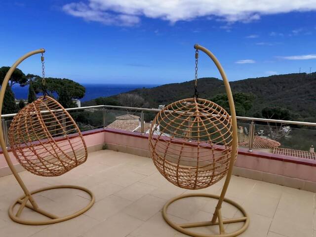 La conciergerie de la Costa Brava
 managed Airbnb listing 1