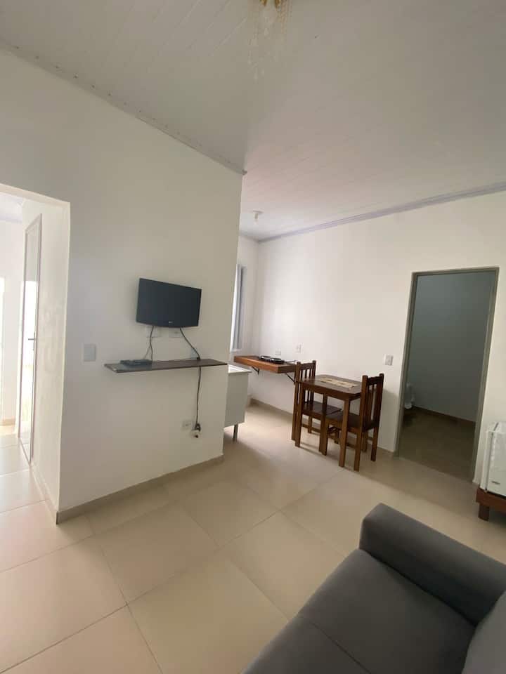 Casa Em Guararema; Próx. Centro. - Guararema