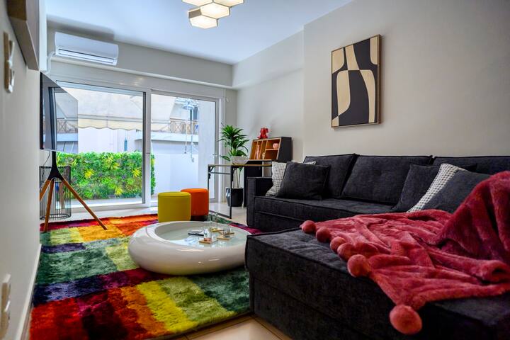 Artistic 2bedroom Luxury Hop to Acropolis