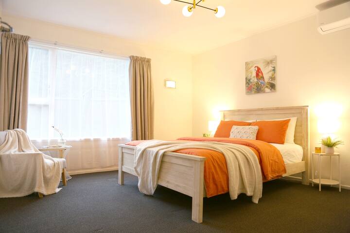 Listing in Wellington