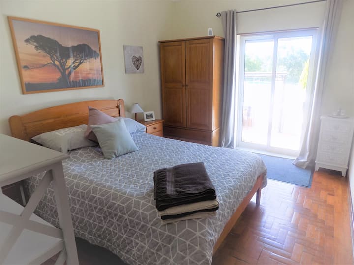 spálňa 2 s prístupom na terasu