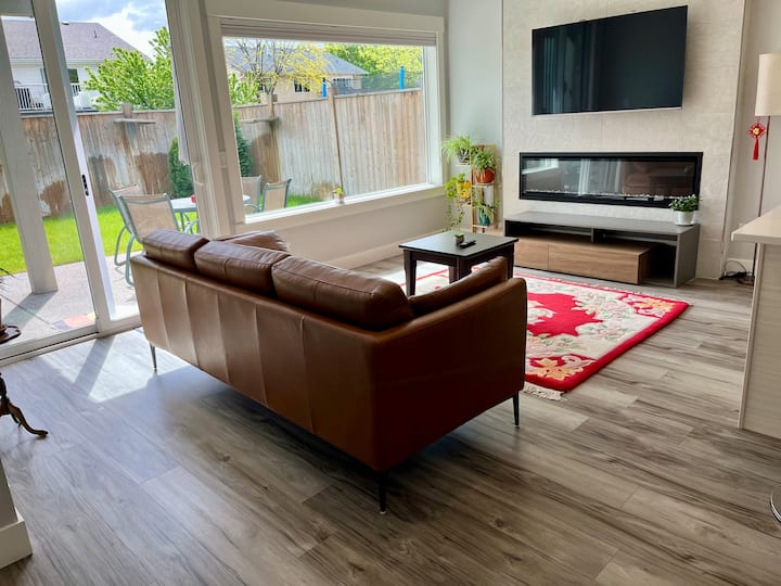 North Glenmore Gem - Kelowna
