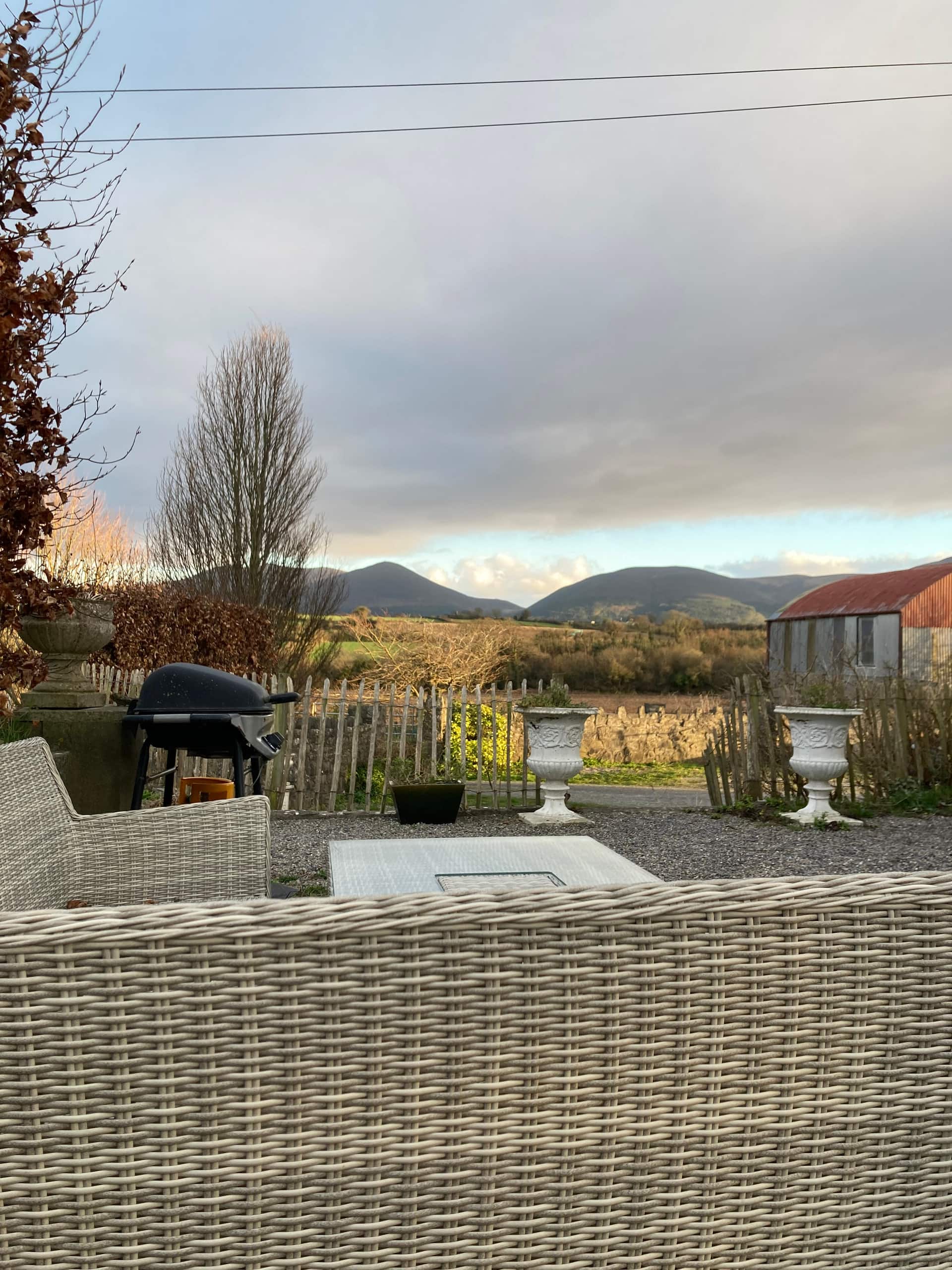 Vee View Farmhouse