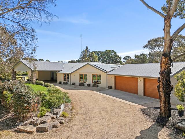 Quiet Coastal Luxury Retreat