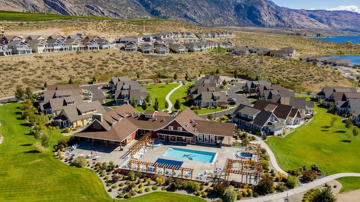 Osoyoos Lake & Wine Country. Apex Winter sports.