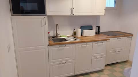 Top Airbnb: Stylish apartment in the heart of Seville in Santa Cruz