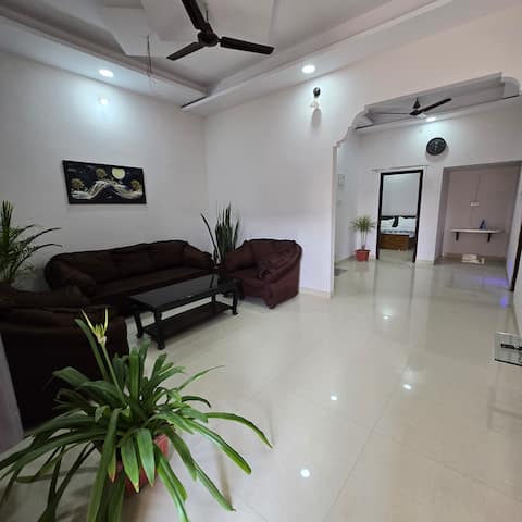 Leela Homestay Jabalpur 2 BHK N2