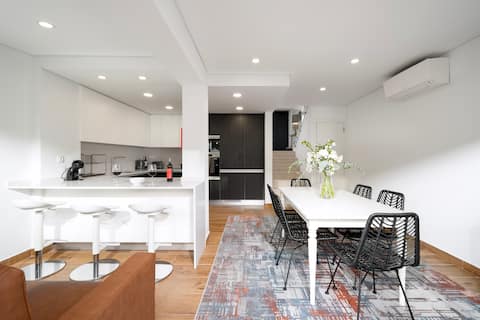 5* Vilamoura Marina Home • Large 4BR • BBQ •