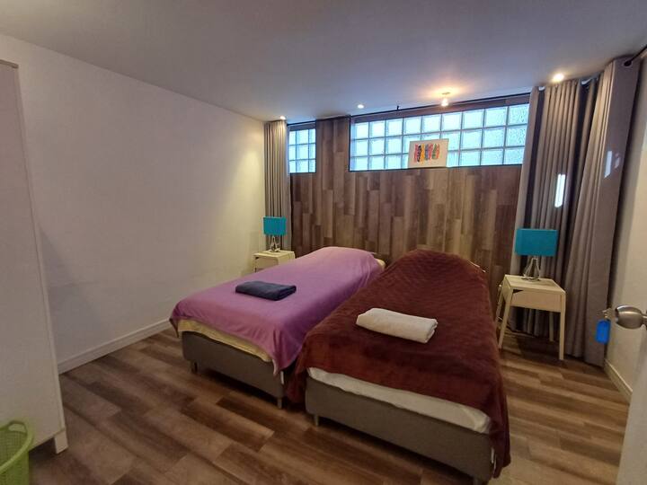 Double room (2 beds), wardrobe, air conditioning