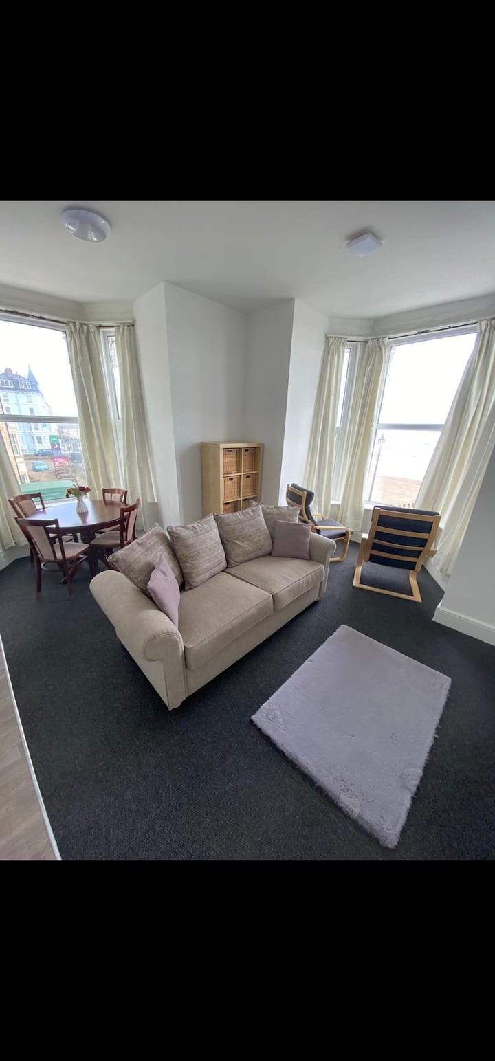 Farina #4 | Sea Views | Sleeps 4 | Free Parking - Bridlington