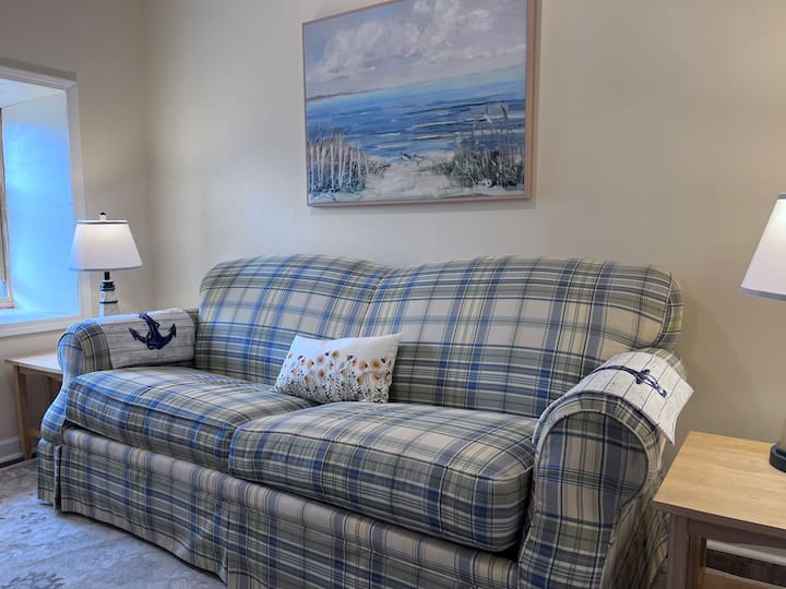 Anchor's Away Apartment - Frankfort, MI