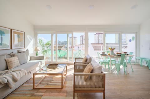 Ocean Sunset Terrace w AC, by TimeCooler