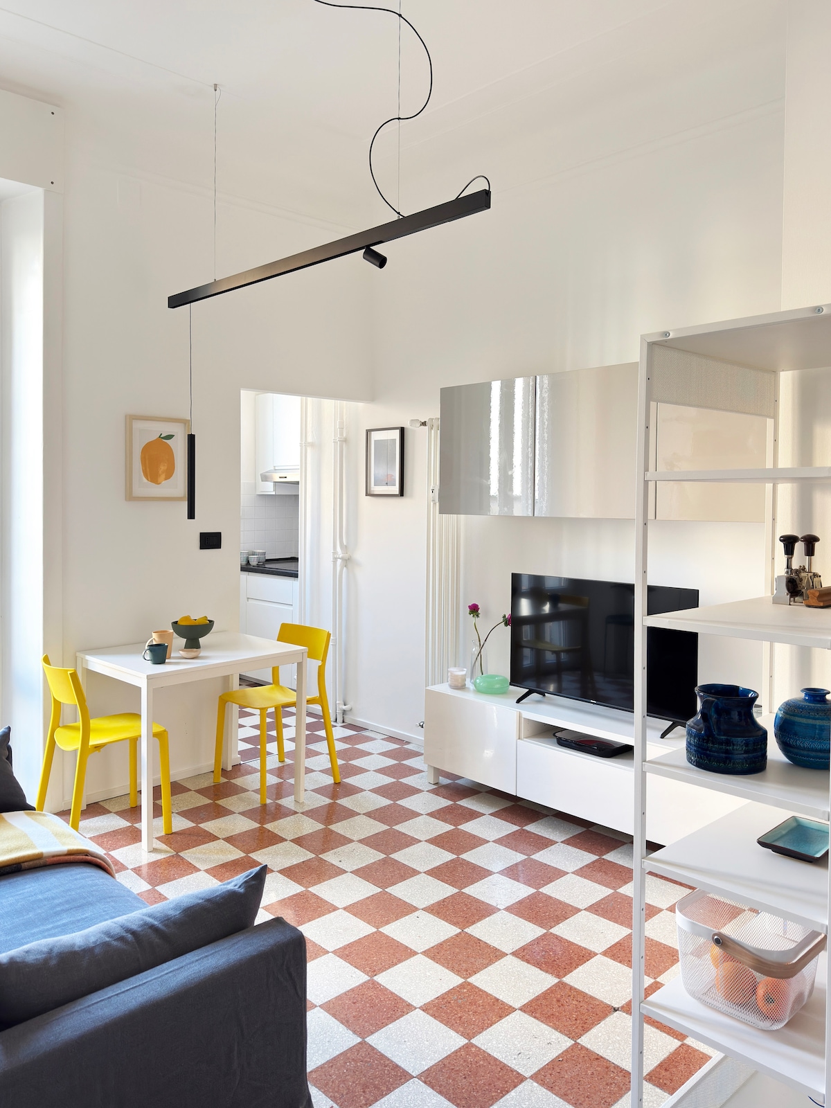 Popular Airbnb listing: [Milanese Apartment] M3 Corvetto-Brenta in Milano