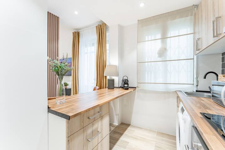 Cozy apartment Gran Via /Royal Palace gallery image 3