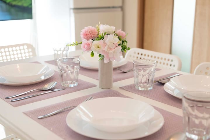 Max 7 ppl/1 hr to Narita and Haneda gallery image 3