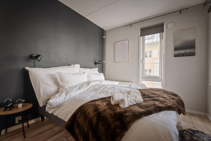 Downtown Corner Apt | Sunny Balcony & Free Parking gallery image 5