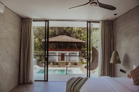 Deluxe Double Room – Yoga & Surf Hiriketiya
