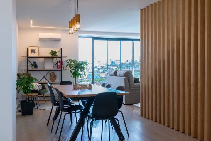 Stunning Douro Terrace & Riverview Charming Villa gallery image 2