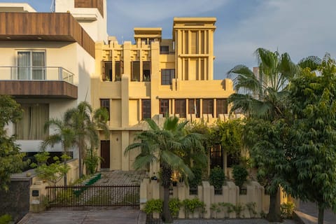 Noida Golf course | 5BR Albatross Haven