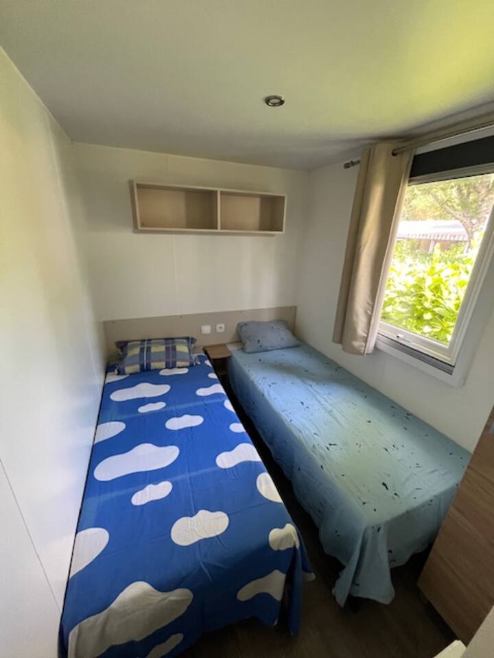 საძინებელი 3