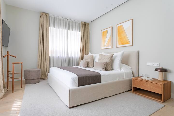 Lujoso y moderno apartamento enfrente del Bernabéu gallery image 3