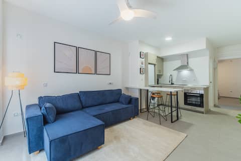 Popular Airbnb listing: Luxe Apartment 2 in Rota in Rota