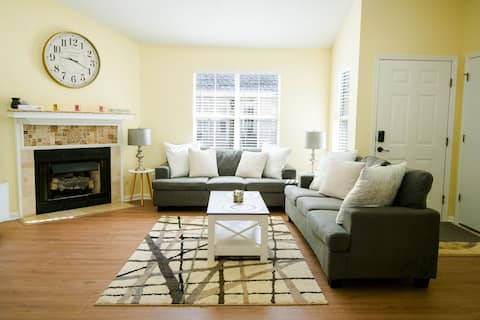Successful Airbnb property: Clare Cottage | Comfort & Charm in Mableton