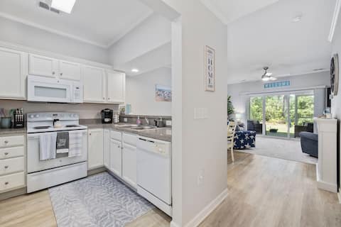 Successful Airbnb property: Pam's Paradise in Little River