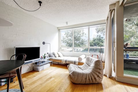 Designer's Home l Free Parking