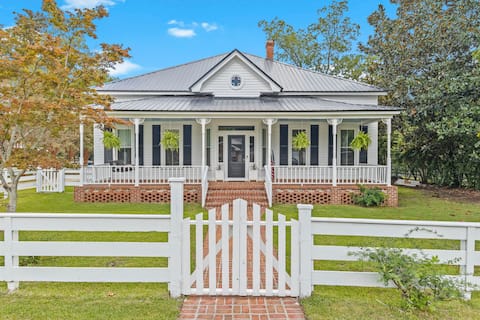 The Magnolia House