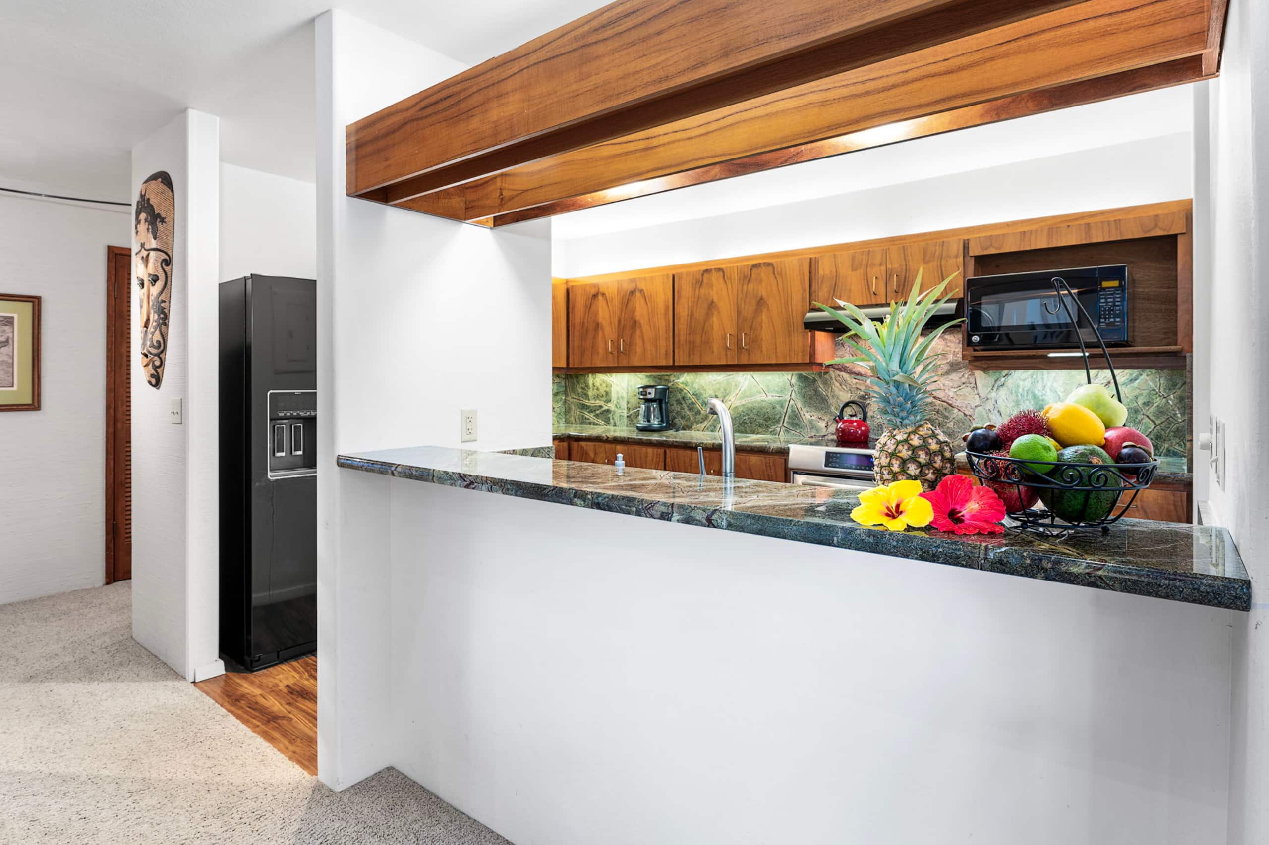 Condo in Kailua-Kona · ★4.9 · 3 bedrooms · 5 beds · 2 baths - Image 16