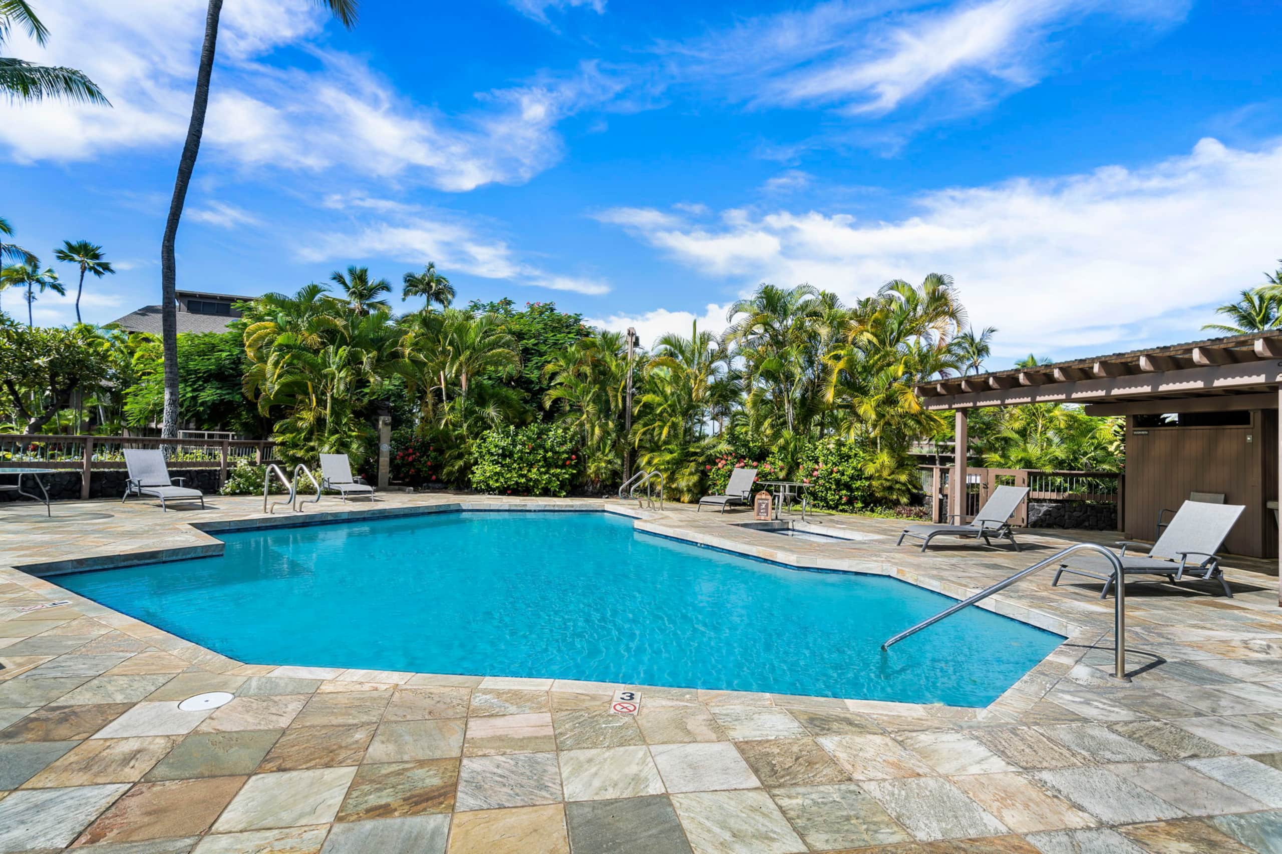 Condo in Kailua-Kona · ★4.9 · 3 bedrooms · 5 beds · 2 baths - Image 61