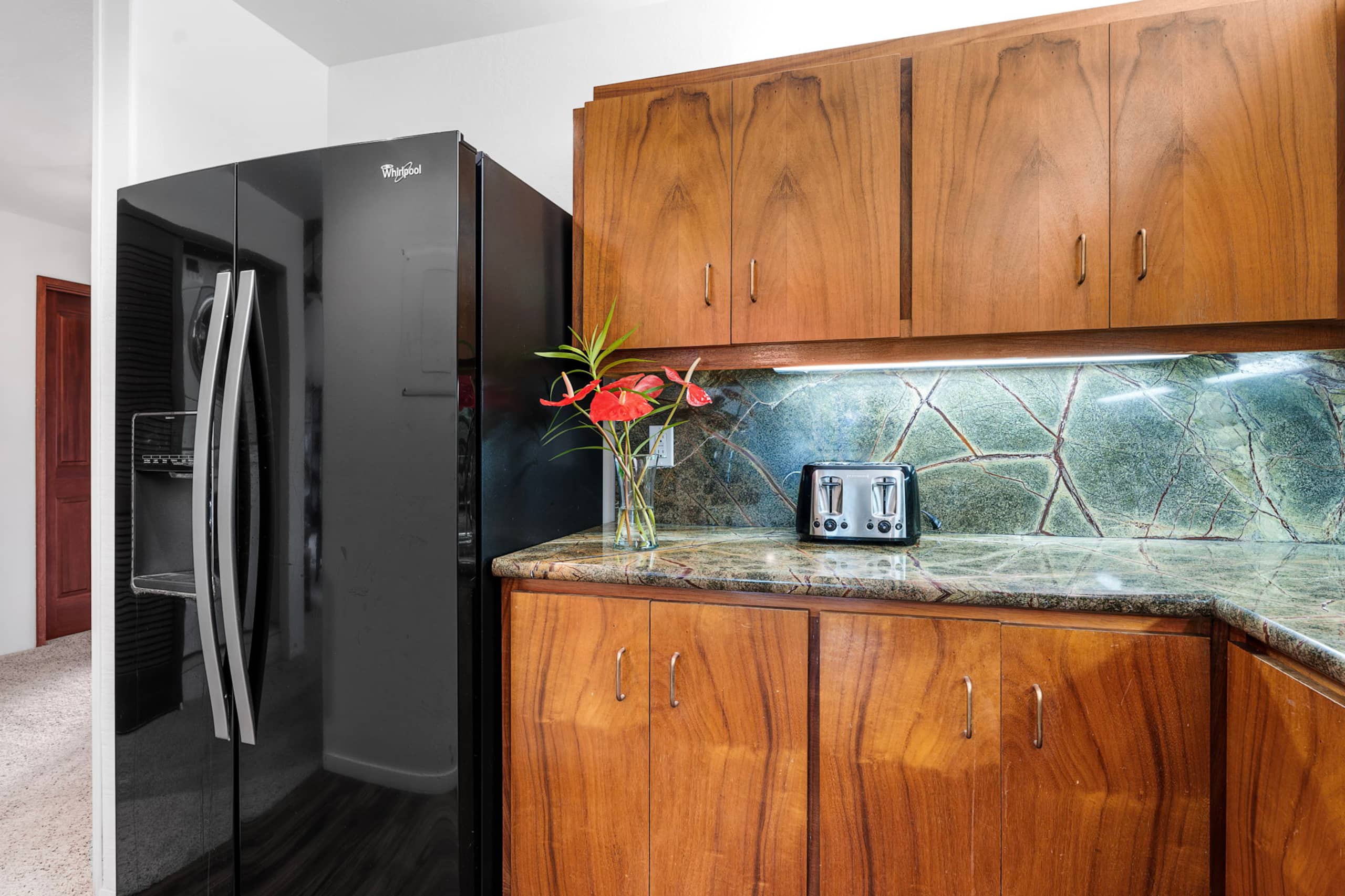 Condo in Kailua-Kona · ★4.9 · 3 bedrooms · 5 beds · 2 baths - Image 18