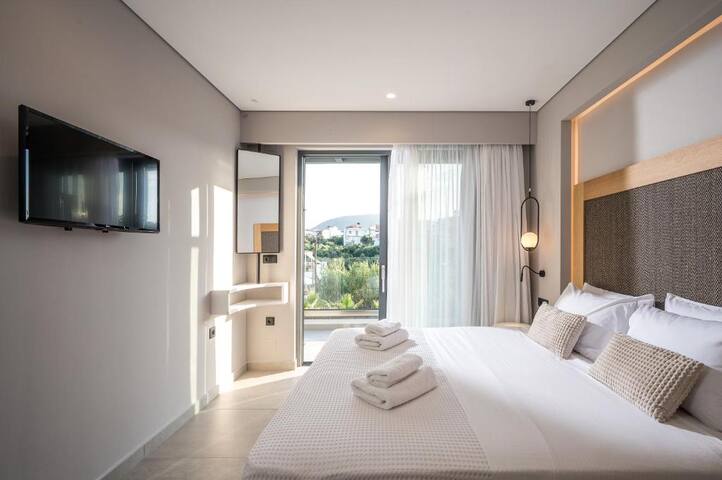 Aida Luxury Villa 1 gallery image 5