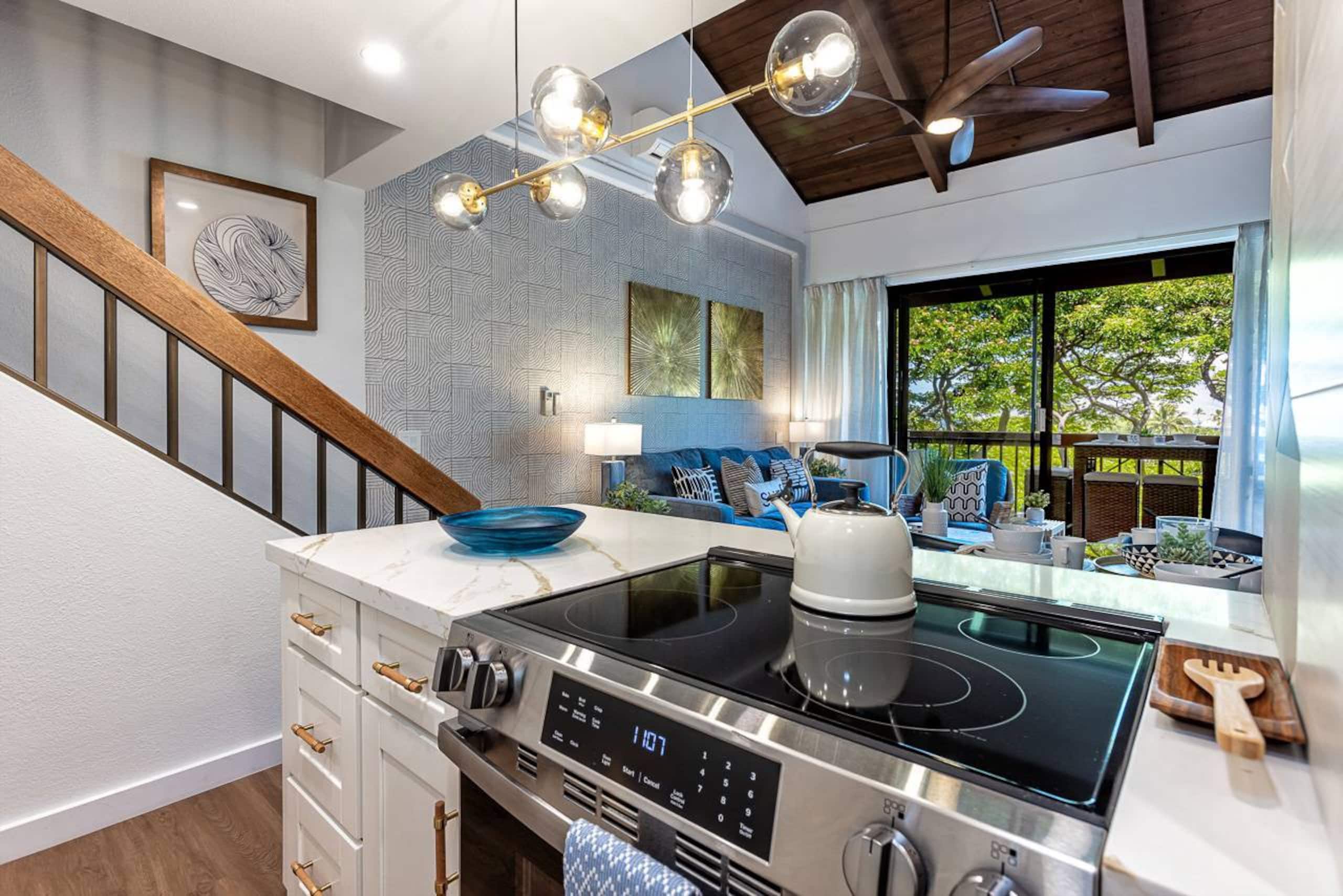 Condo in Kihei · ★4.87 · 2 bedrooms · 4 beds · 2 private baths - Image 9