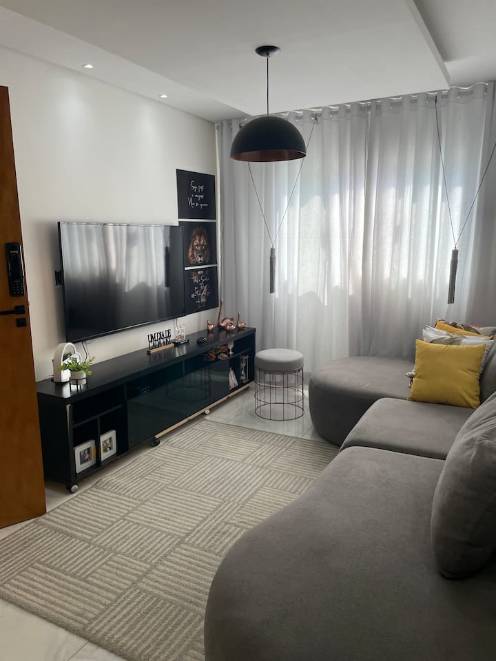 Casa Aconchegante 3 Dormitórios 1 Suíte
3 Camas - Americana
