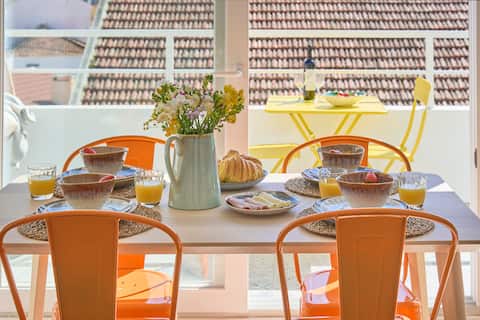 Beachside Deluxe Terrace Apts, by TimeCooler