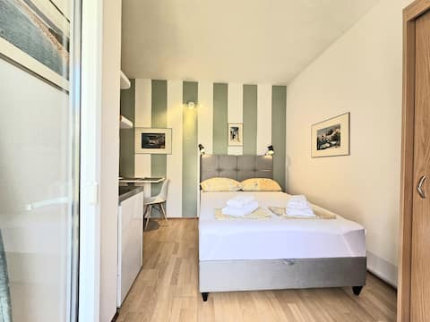 Vidova gora studio 2prs.(free parking)