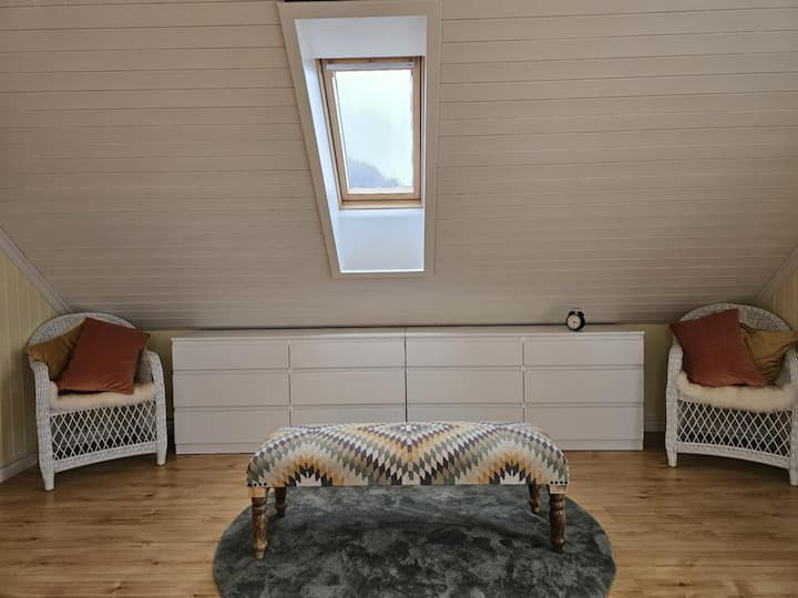 საძინებელი 1