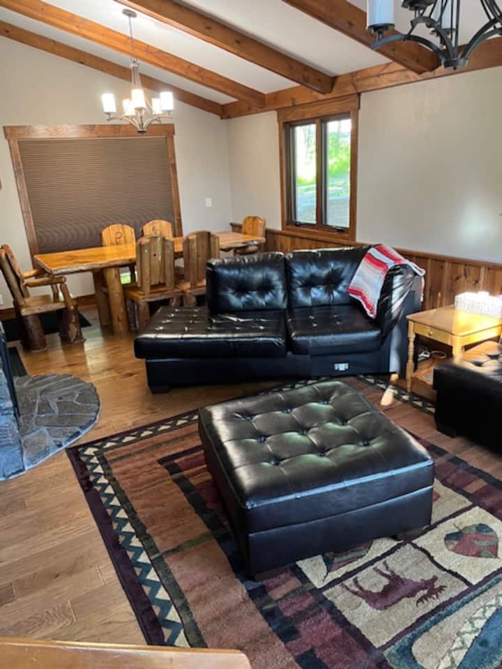 Ragnar’s Hideaway Cozy Retreat - Pactola Lake, Rapid City