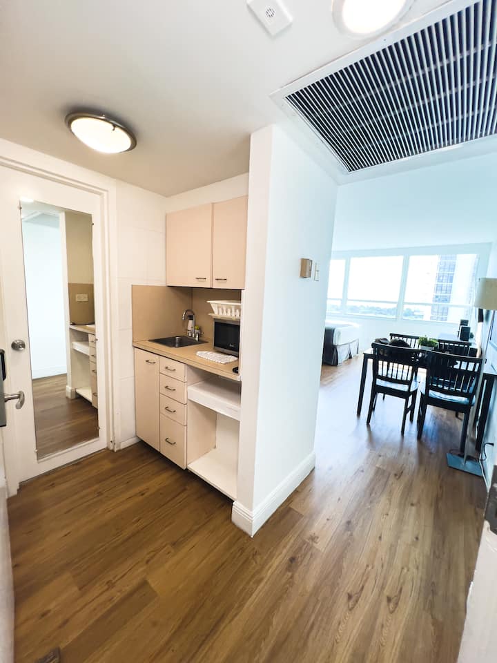Shine Suites Studio - Miami Beach