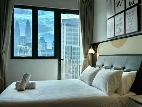 @70BA2112 Best SKY Pool KLTower KLCC Merdeka Tower