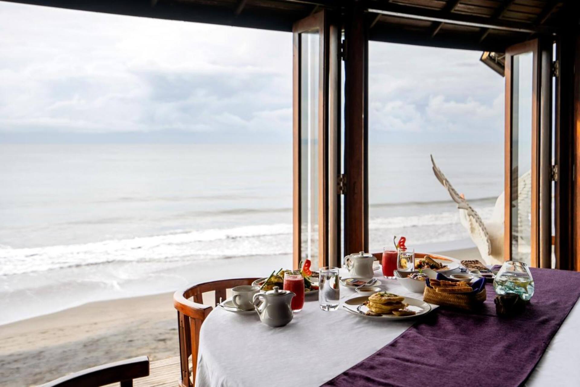Beachfront Resort Haven 2 Bedroom Private Villa in Gianyar 3