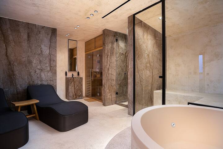 Retreat to Ethereal Luxury and Wellness by etouri gallery image 3