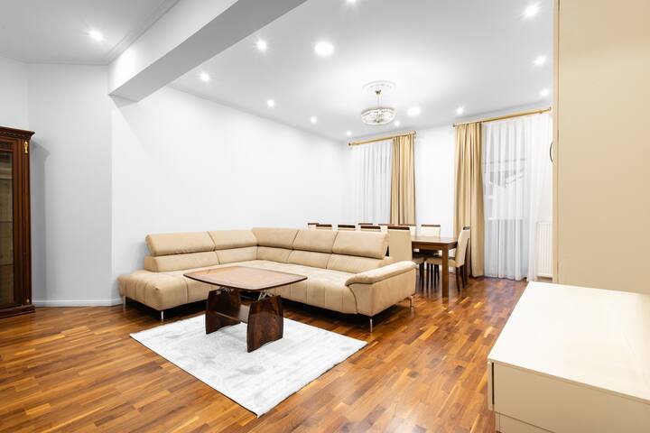 Le David City Apartments Top 8-9 gallery image 2