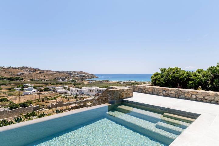 Villa Poeme |7Bed| 550m to Beach gallery image 4