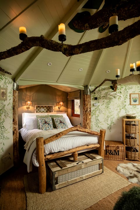 The Oak Tree House at Boheh