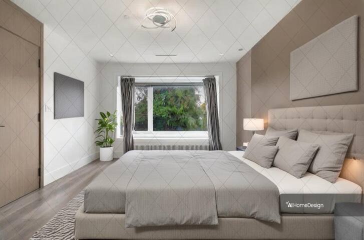 Elegant Getaway in Vancouver’s Vibrant West Side gallery image 4