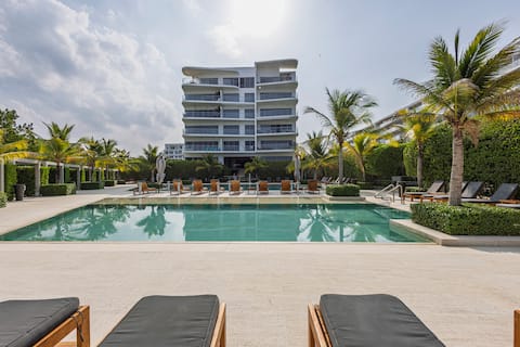 Luxury Resort | Private Beach | Pools | Gym